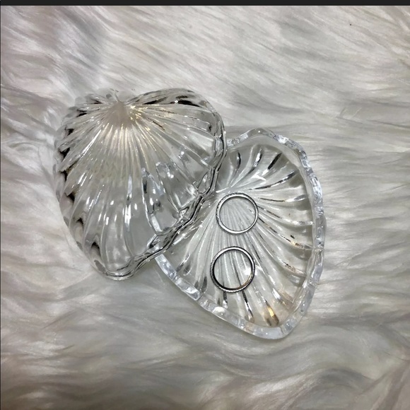 Glass Heart Shaped Box - Picture 3 of 8